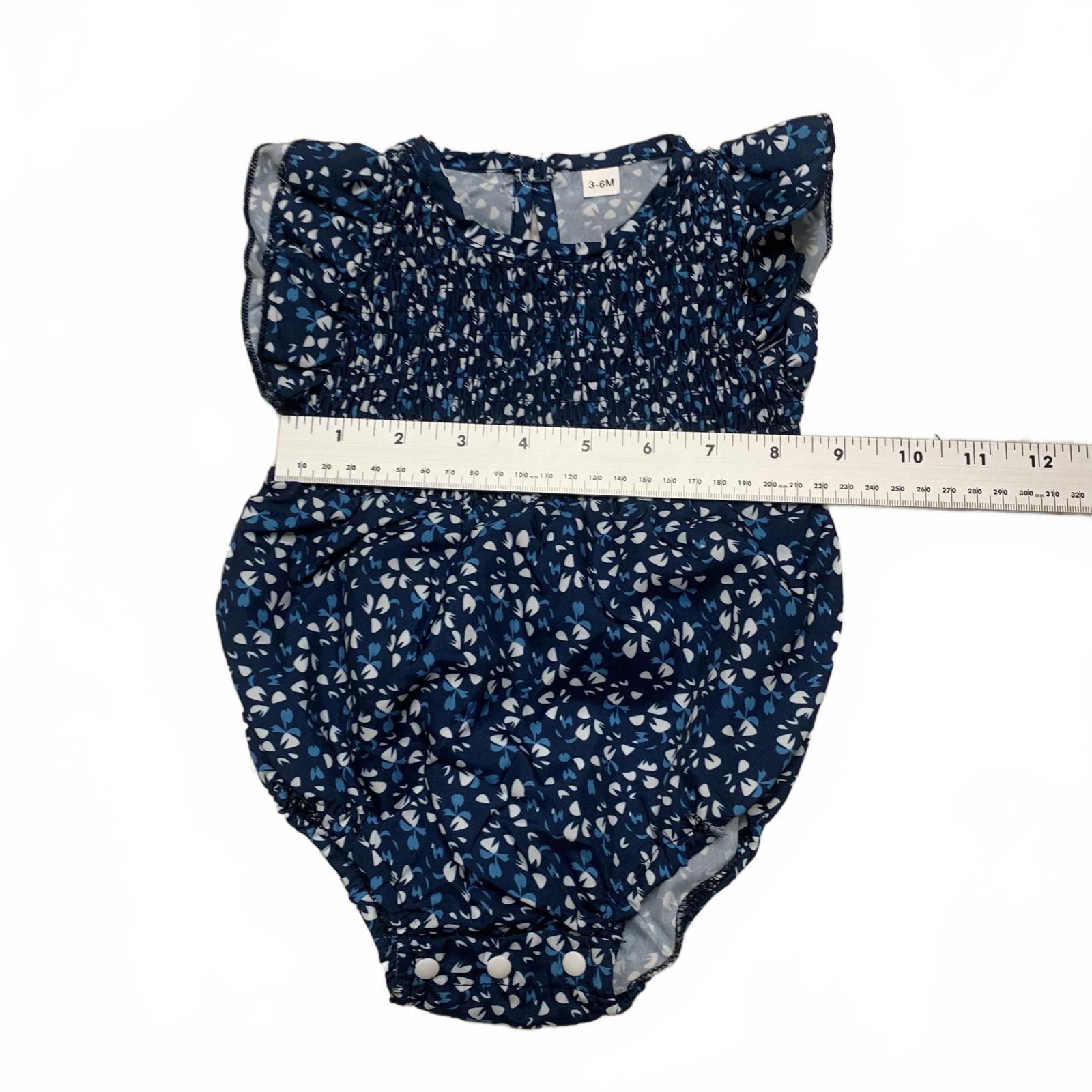 Adorable mono azul con volantes y flores para niña de 3 a 6 meses con diadema