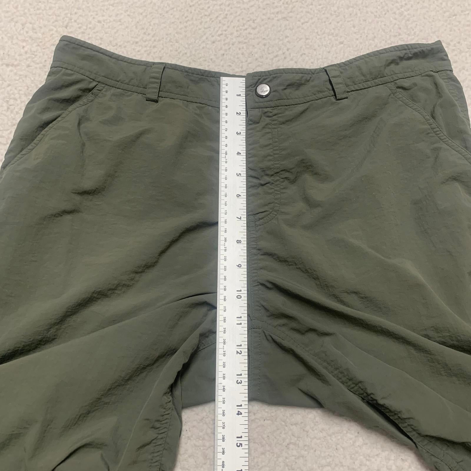 32 Degrees Cool Weatherproof Men's Shorts  Sz 36  Comfortable Nylon W37