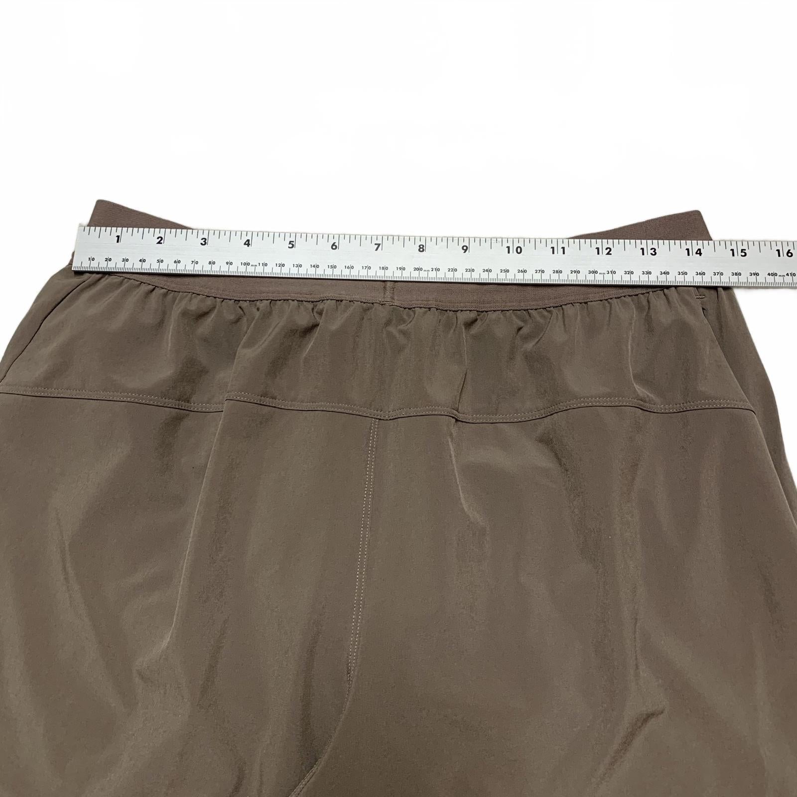 Pantalones cortos para correr All in Motion para hombre, talla mediana, marrón claro, W29