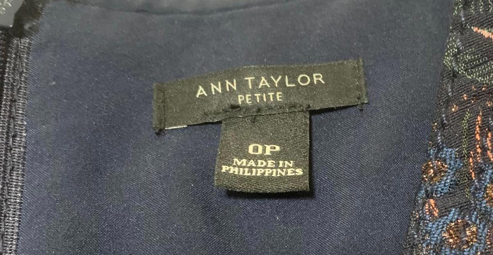 Vestido mini sin mangas con estampado floral negro de Ann Taylor Petite para mujer, talla 0P