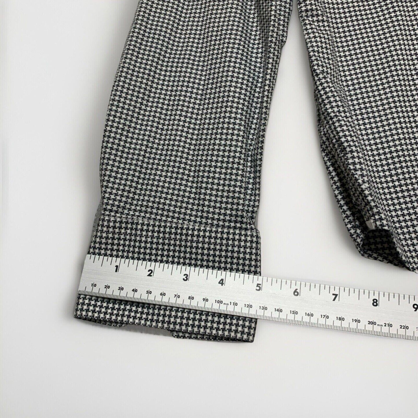 Saks Fifth Avenue Men Shirt 16 1/2 Gray Houndstooth Print Long Sleeve Button Up