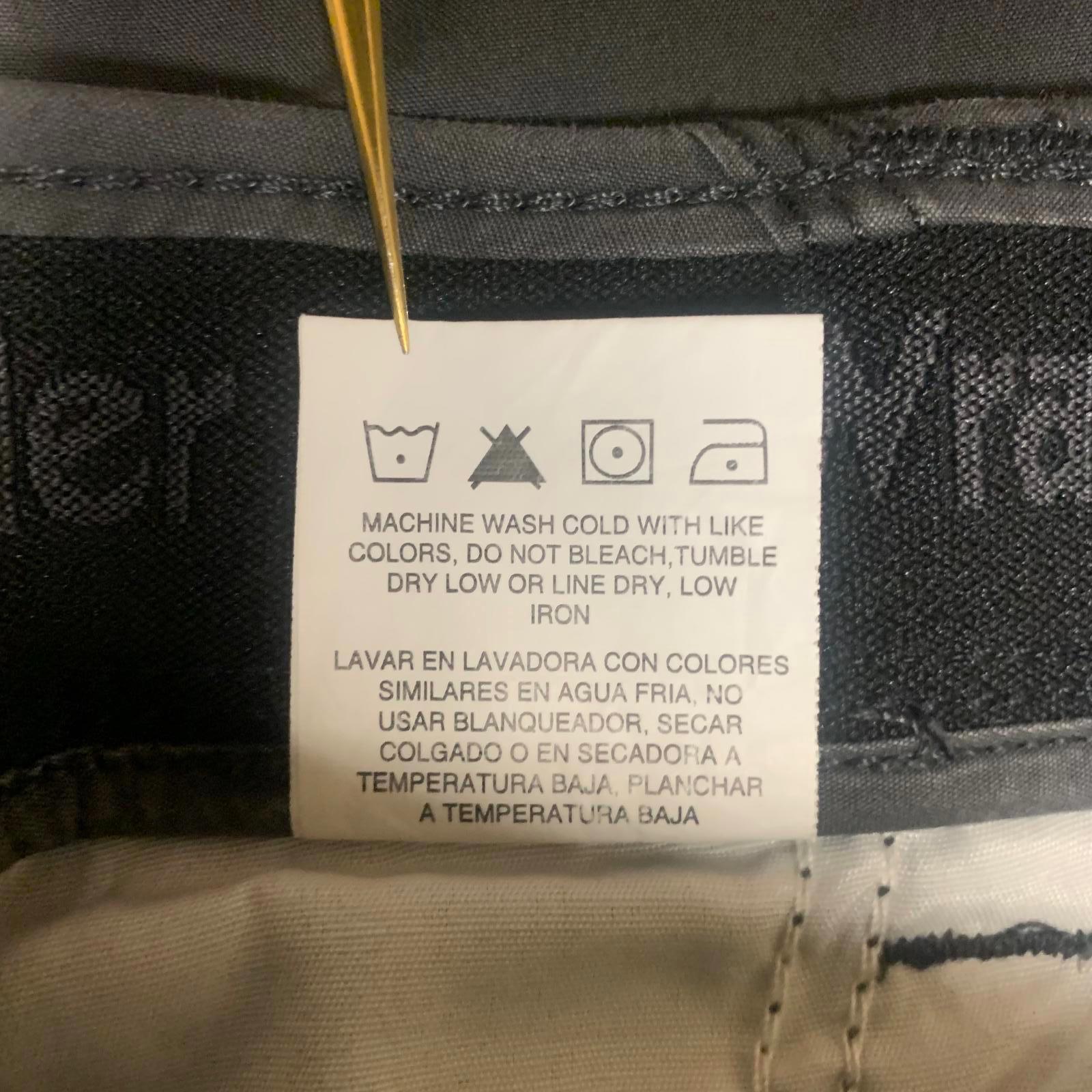 Pantalones cortos cargo grises Wrangler para hombre, talla 48, talla 49