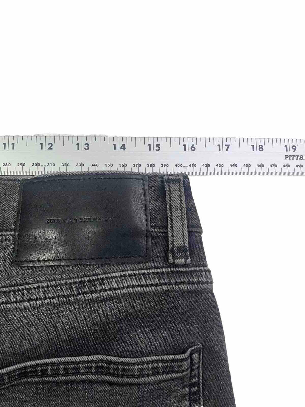 Pantalones vaqueros negros de lavado medio Zara Jeans Men 32