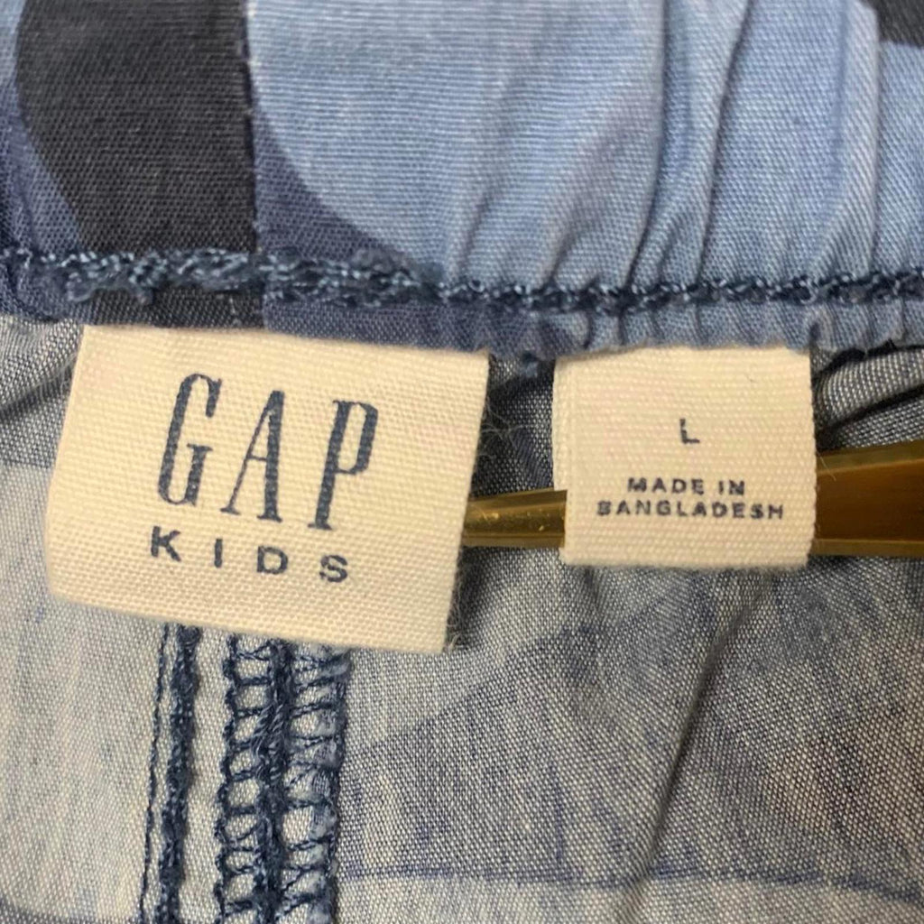 Pantalones cortos cargo de camuflaje azul para niños GAP talla grande verano W22