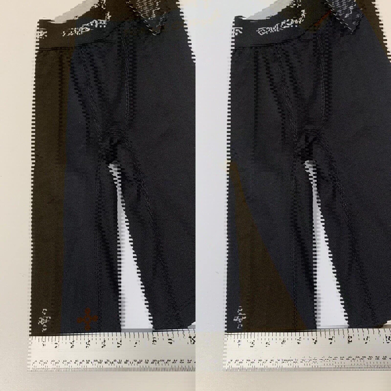 Pantalones cortos de ciclista de compresión Tommie Copper Core Youth Boys, talla pequeña, color negro