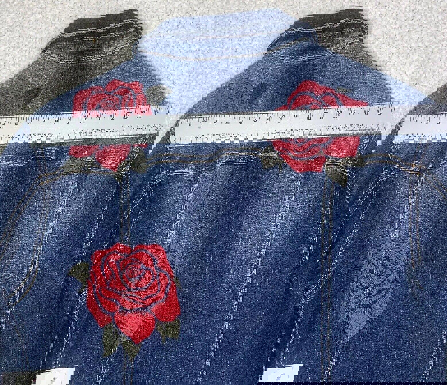 Chaqueta vaquera Lularoe Jaxon con rosa roja talla XXS y bordado pequeño