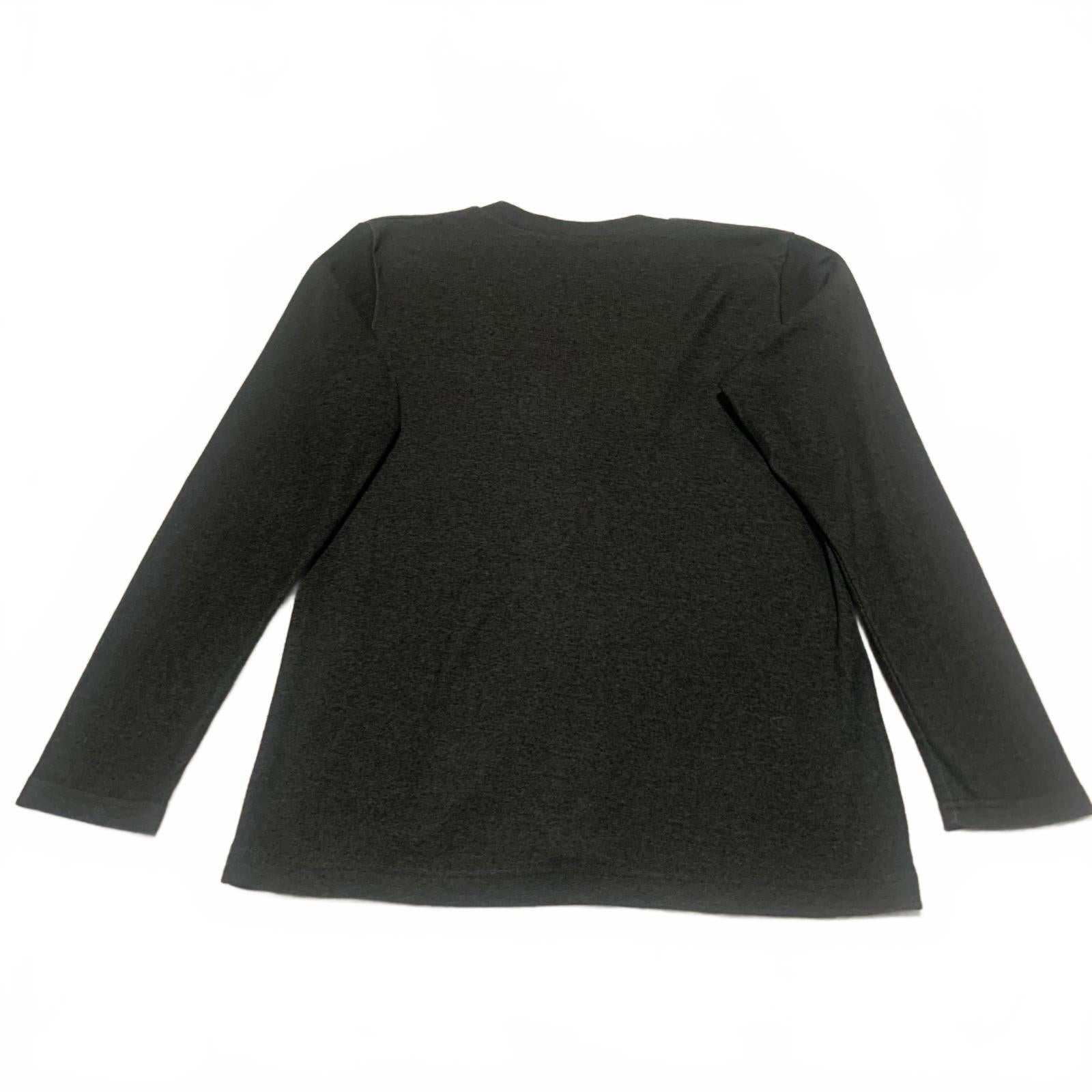 Suéter tipo cárdigan minimalista con botones en gris carbón de Flatseven para mujer, talla M