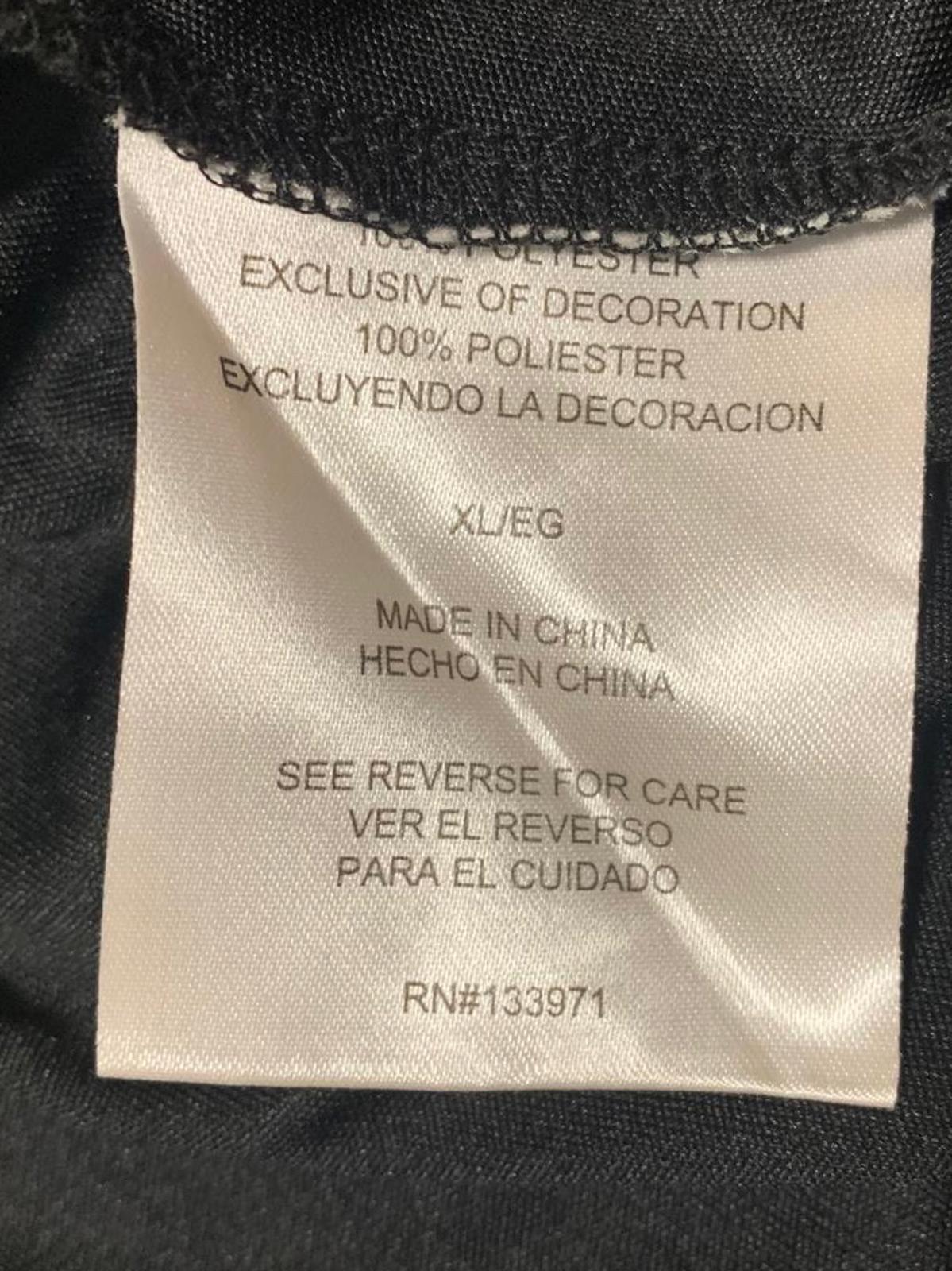 Camisa deportiva de US Polo Assn., negra y blanca, talla XL, corte atlético, manga corta