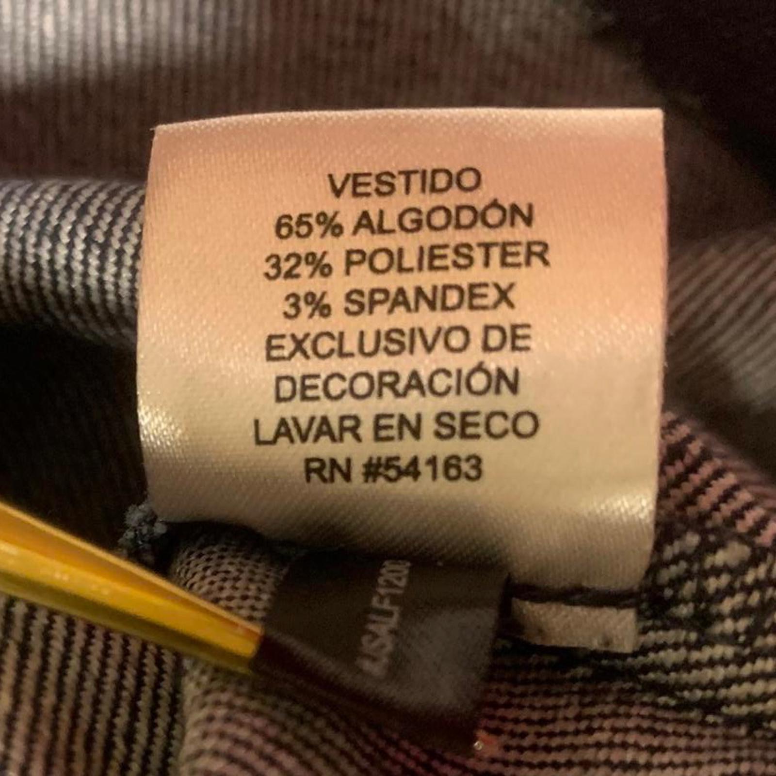 Jessica Simpson Women’s Size 12 Sleeveless blue Denim Dress Front Pockets