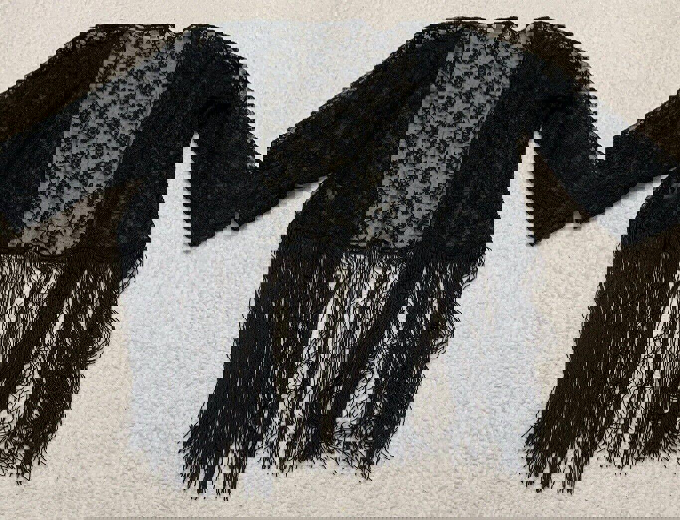 Bufanda tipo chal con flecos de encaje negro para mujer, talla S, estilo bohemio grunge, de H&amp;M