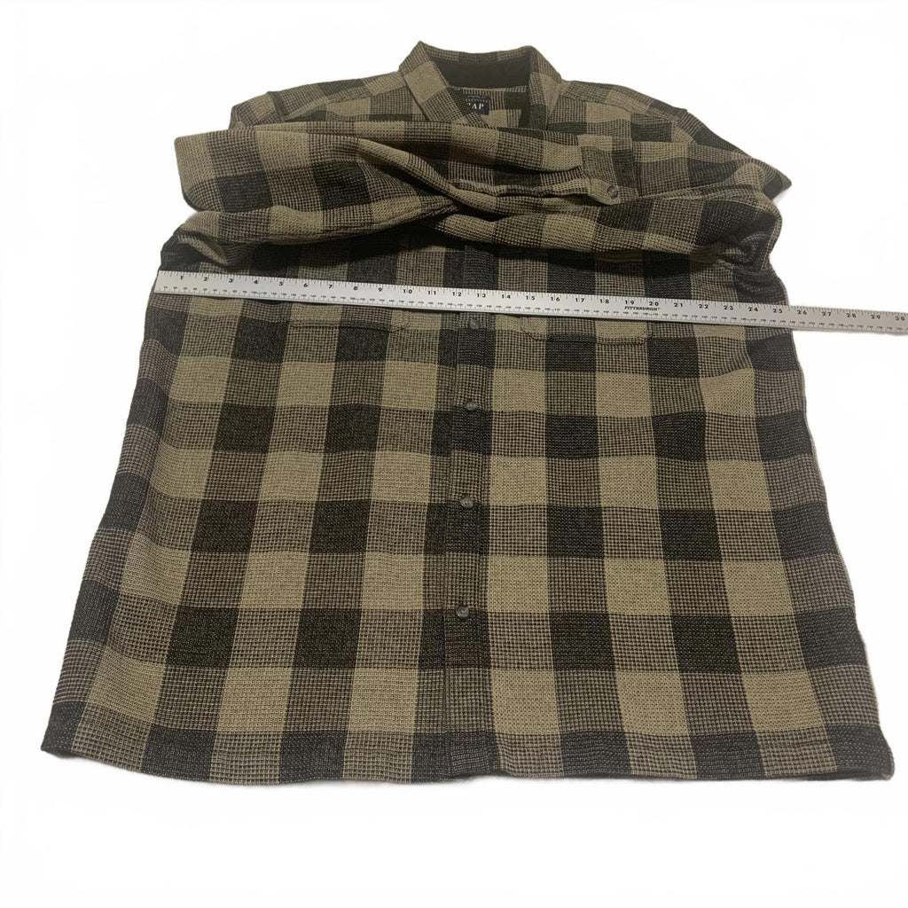 Camisa de botones de corte estándar de GAP para hombre, talla XL, color oliva y negro, con cuadros estilo búfalo