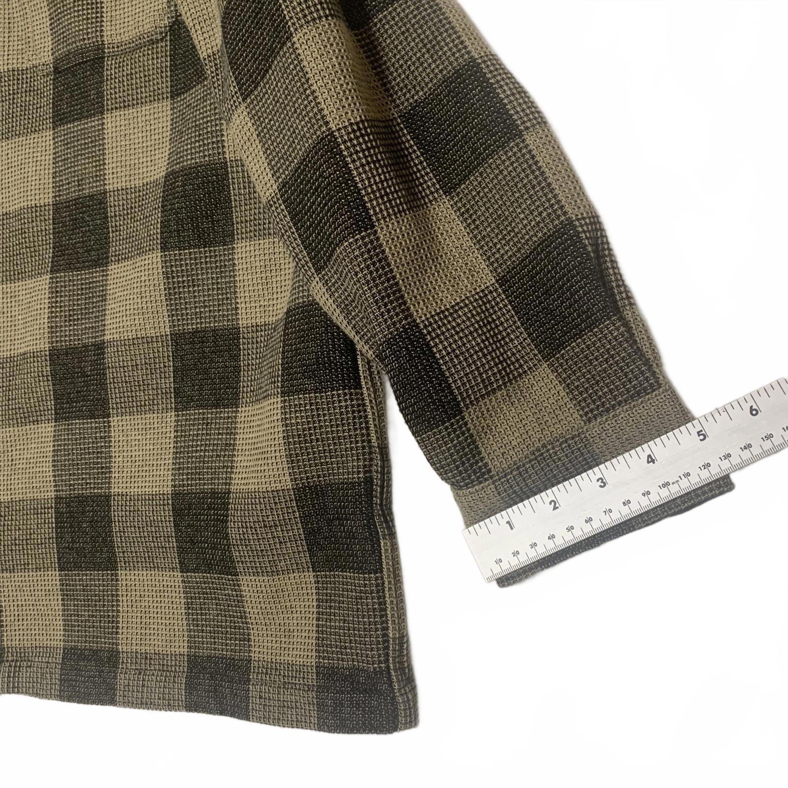 Camisa de botones de corte estándar de GAP para hombre, talla XL, color oliva y negro, con cuadros estilo búfalo