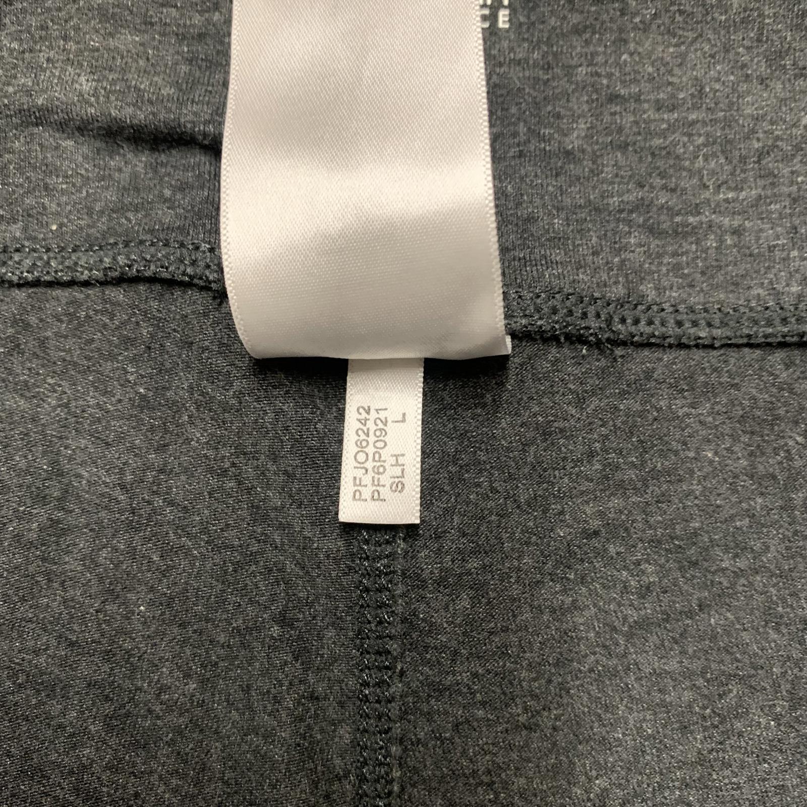 Calvin Klein Women's Large Gray Athletic Leggings Capri W30