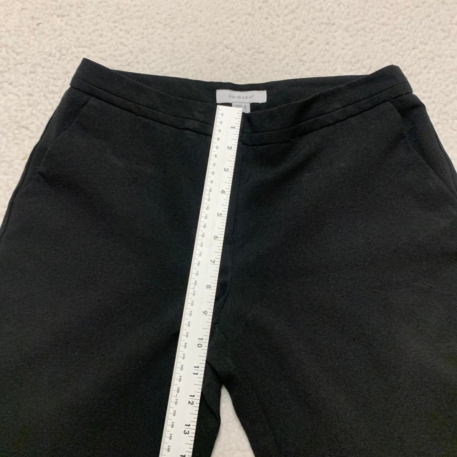 Calvin Klein Women's Large Gray Athletic Leggings Capri W30