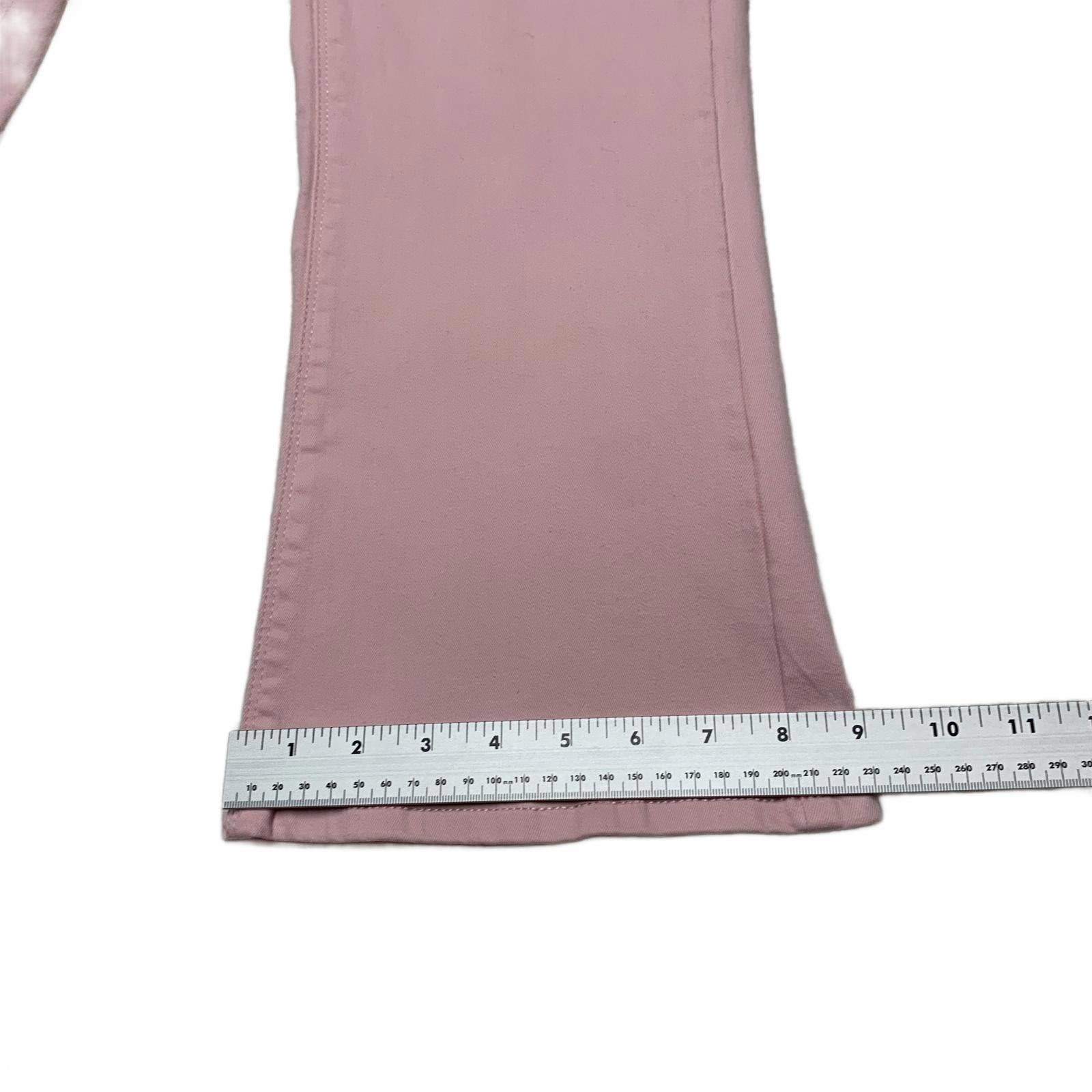 Vaqueros acampanados suaves de mezclilla rosa de Susan Graver para mujer, talla 10, 29,5 x 23 L (talla real)