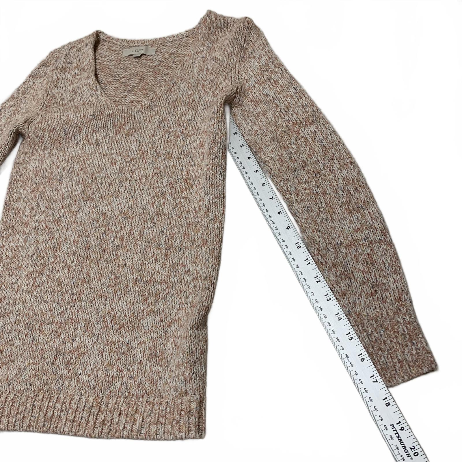Suéter de punto beige melocotón LOFT para mujer, talla XS, acogedor, capa de otoño, mangas largas