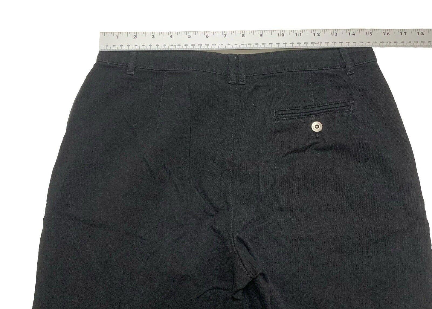 Liz Claiborne Jeans Women’s 10 P Petite Lizwear  Cropped