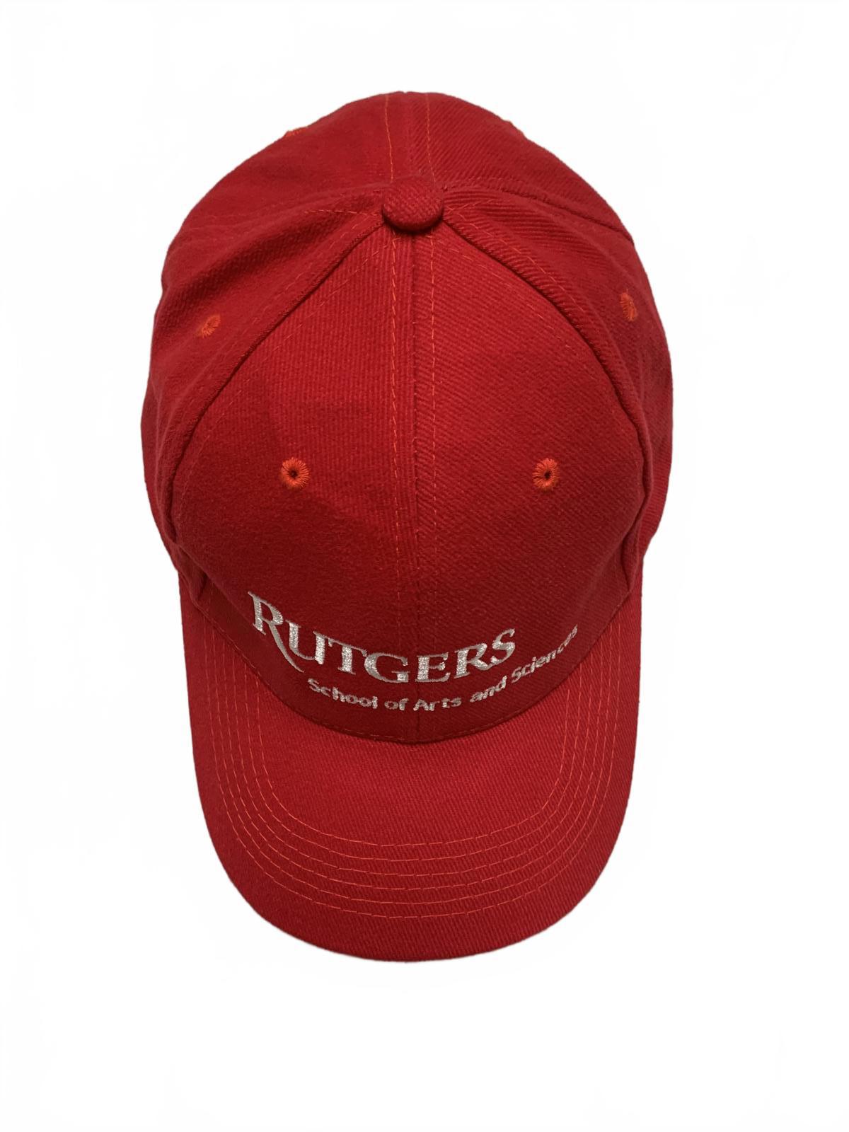 Gorra de talla única de la Universidad Rutgers de la Escuela de Artes y Ciencias de Red Hat