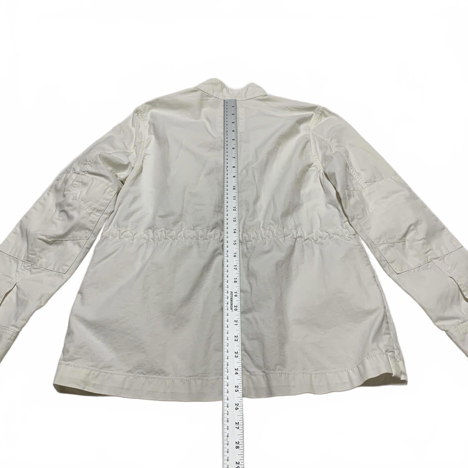 Chaqueta utilitaria ligera de algodón color blanco roto para mujer de GAP, talla mediana