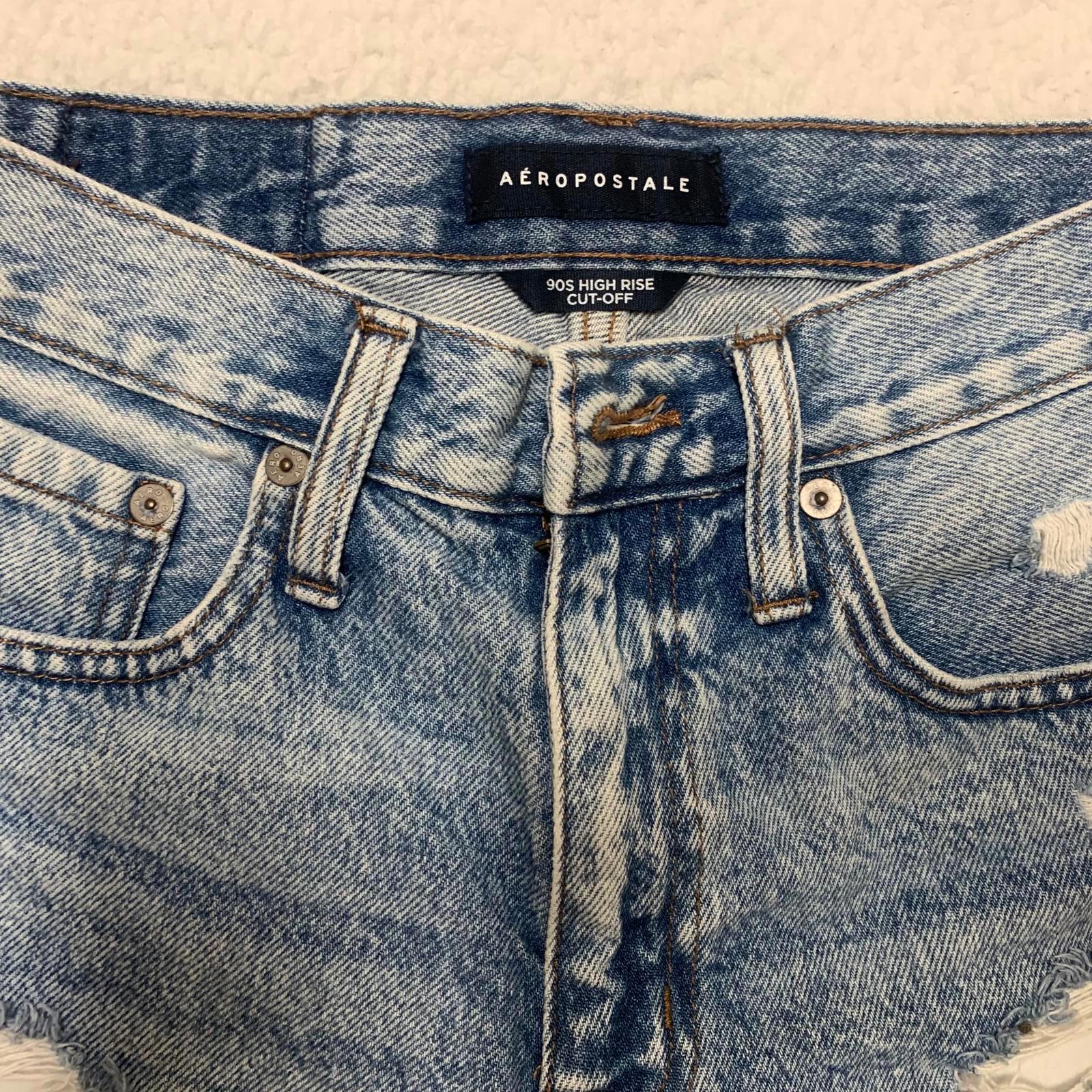 Pantalones cortos vaqueros desgastados de cintura alta de Aeropostale para mujer, talla 4, de mezclilla azul rotos