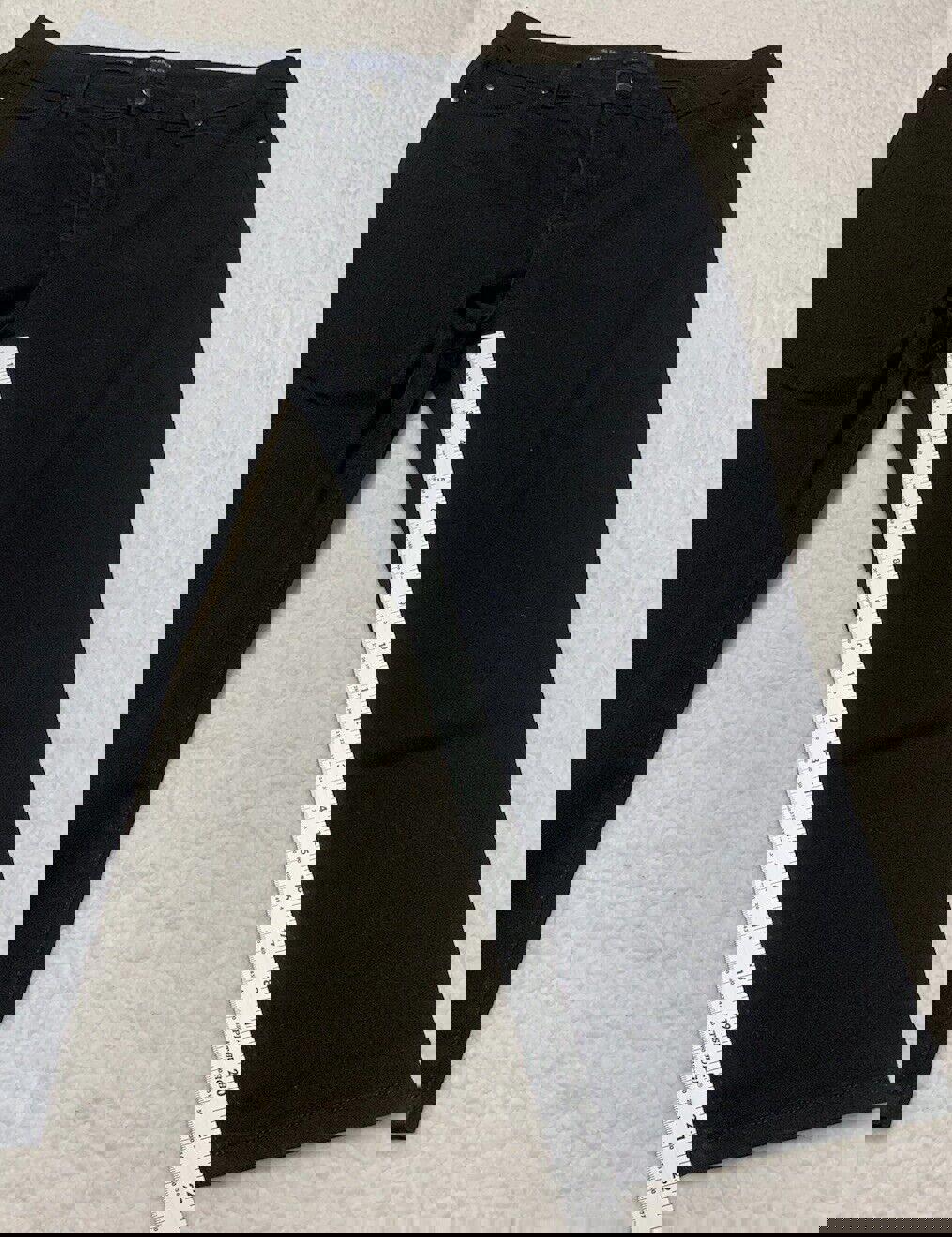 Charter Club Bristol Capri Pants Women’s Size 18 Mid Rise Black Jeans