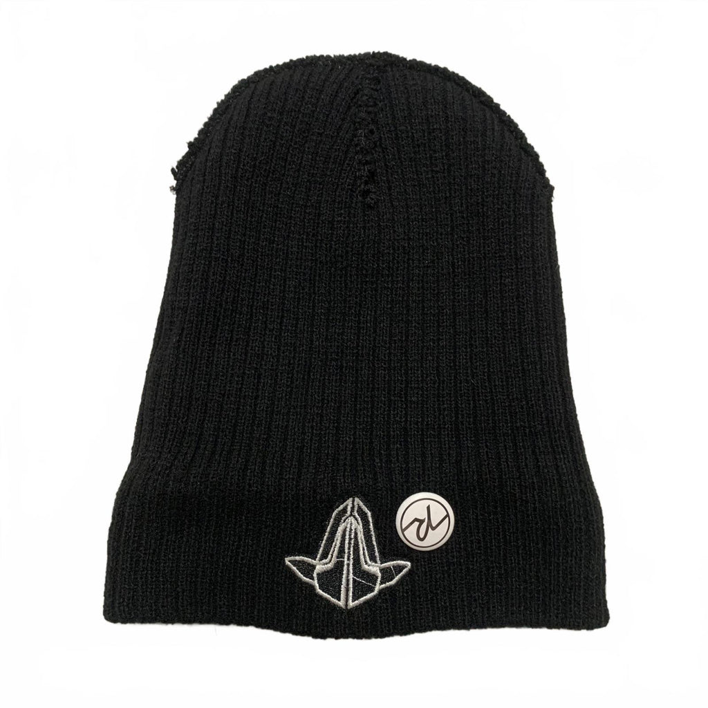 Gorro de punto negro con logotipo