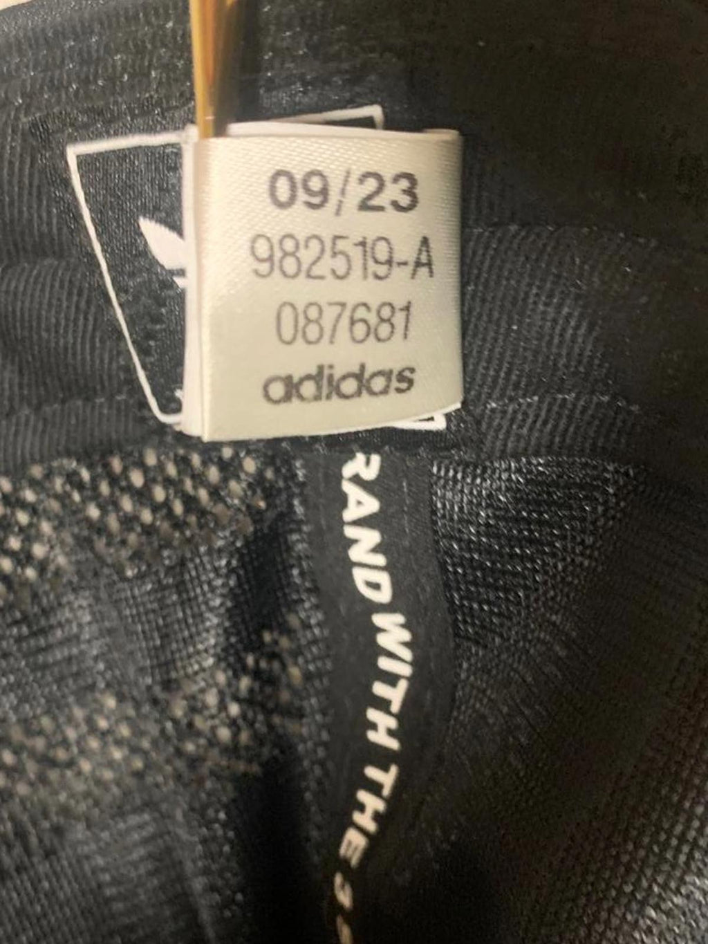 Gorra de béisbol negra con parche del logotipo de Adidas OSFA para hombre