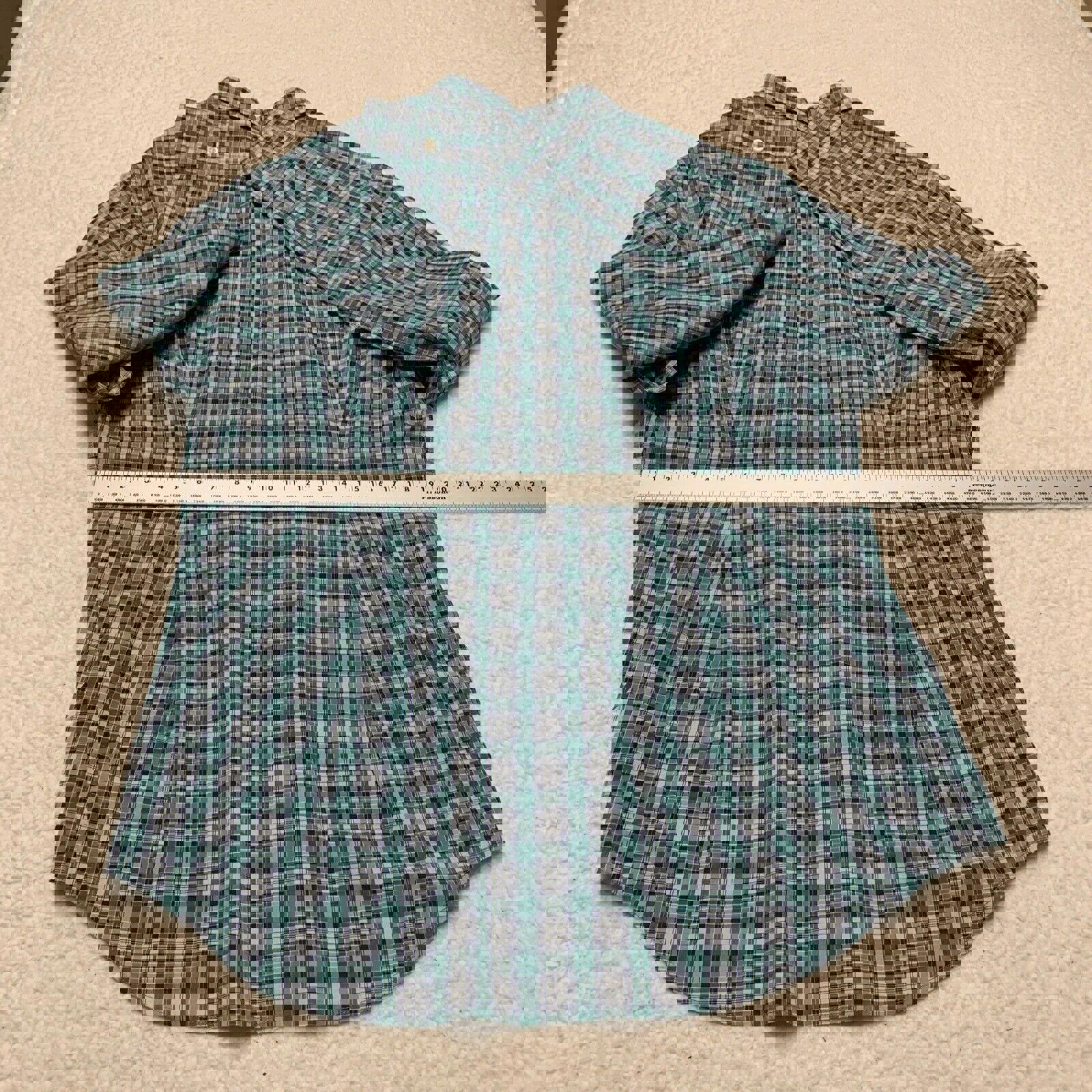 Camisa abotonada azul verdoso de manga larga a cuadros para mujer de American Eagle, talla grande