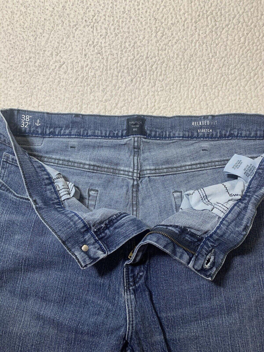 Nautica Jeans para hombre, talla W38 32L, corte relajado, azul elástico