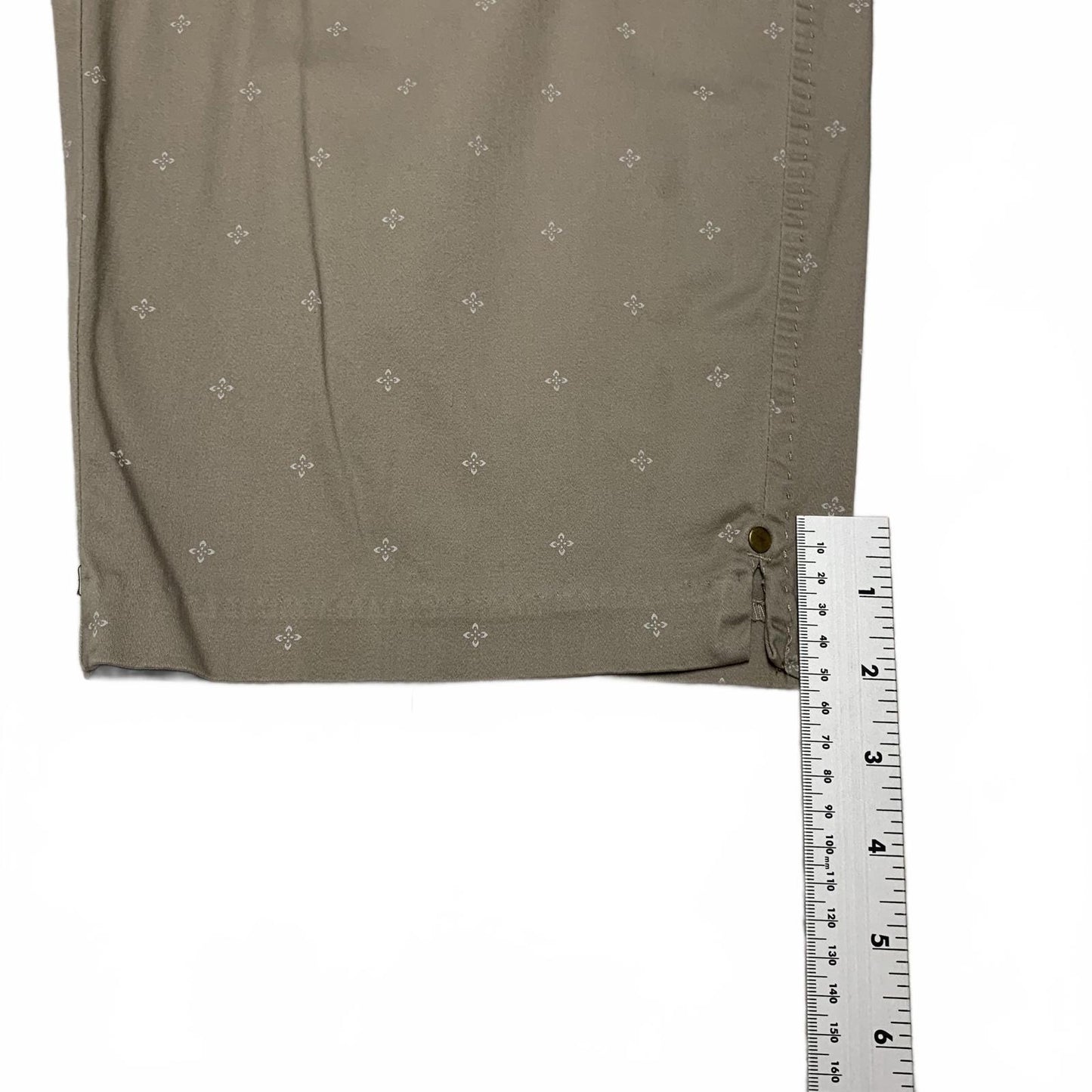 Khakis & Co. Women's Sz 18 Khaki Printed Cropped Pants W40x20L