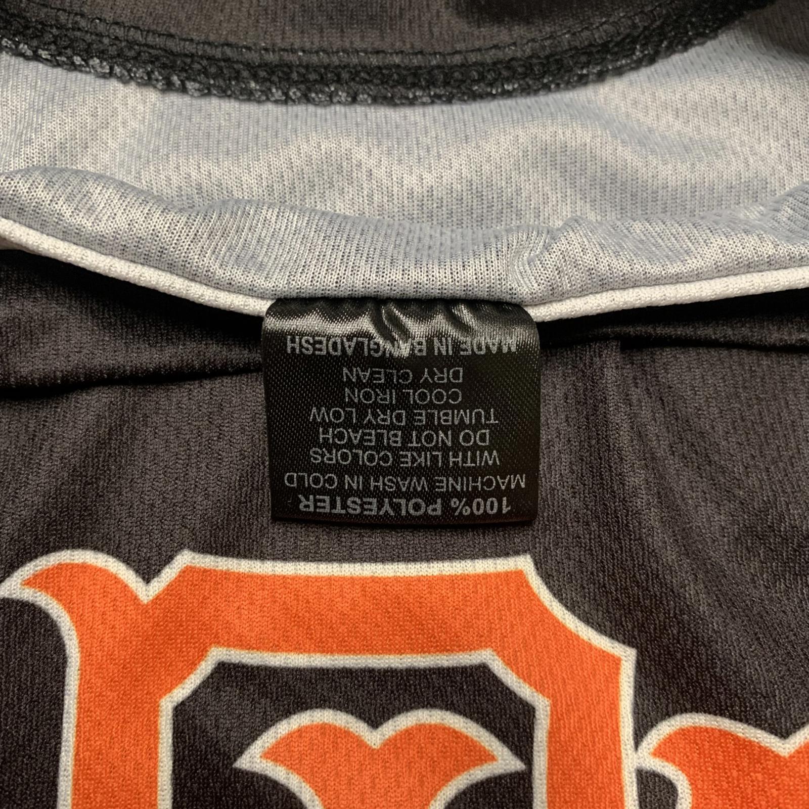 Camiseta deportiva negra de los Brooklyn Coyotes, talla AXL, para hombre, talla 23