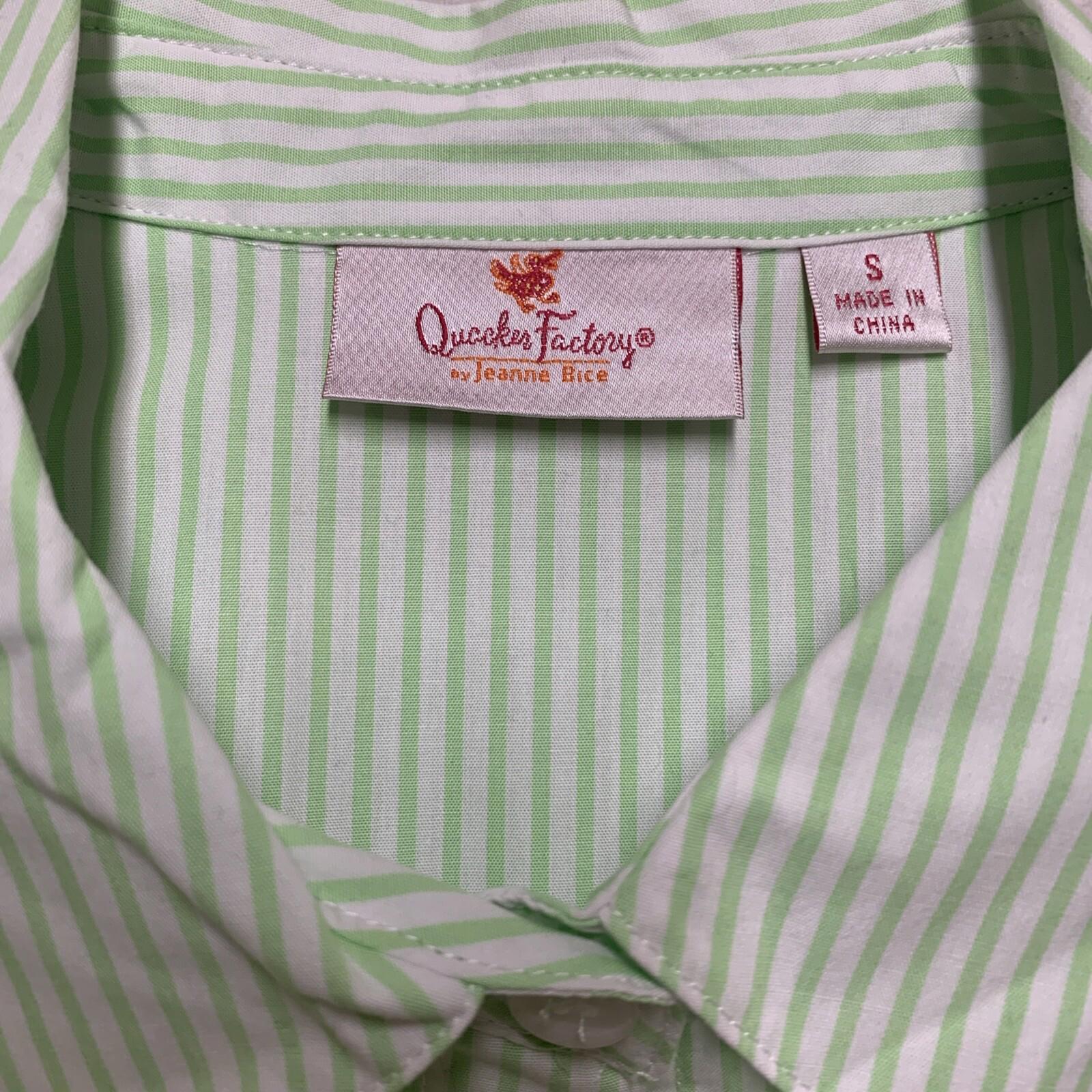 Camisa de botones a rayas verdes con bordado floral para mujer, talla S de Quacker Factory
