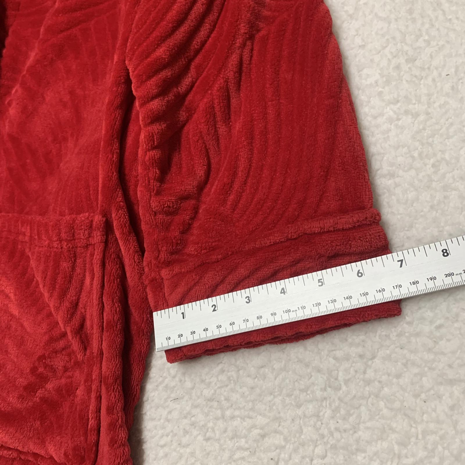 Bata de polar roja Charter Club Intimates para mujer, talla M/L