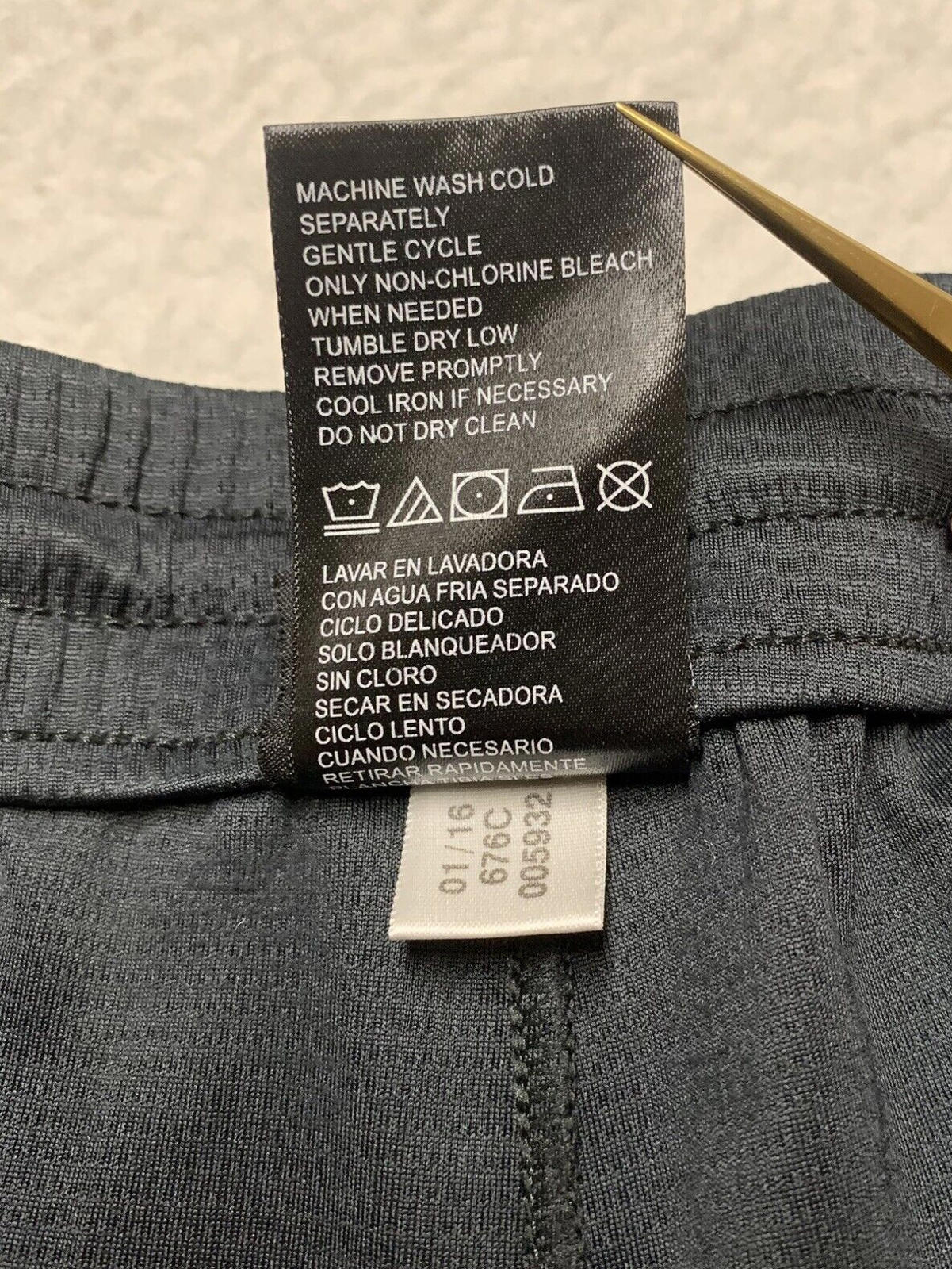 Pantalón corto deportivo Adidas para niño, talla XL 18, color gris oscuro y naranja, con 3 rayas - Baloncesto