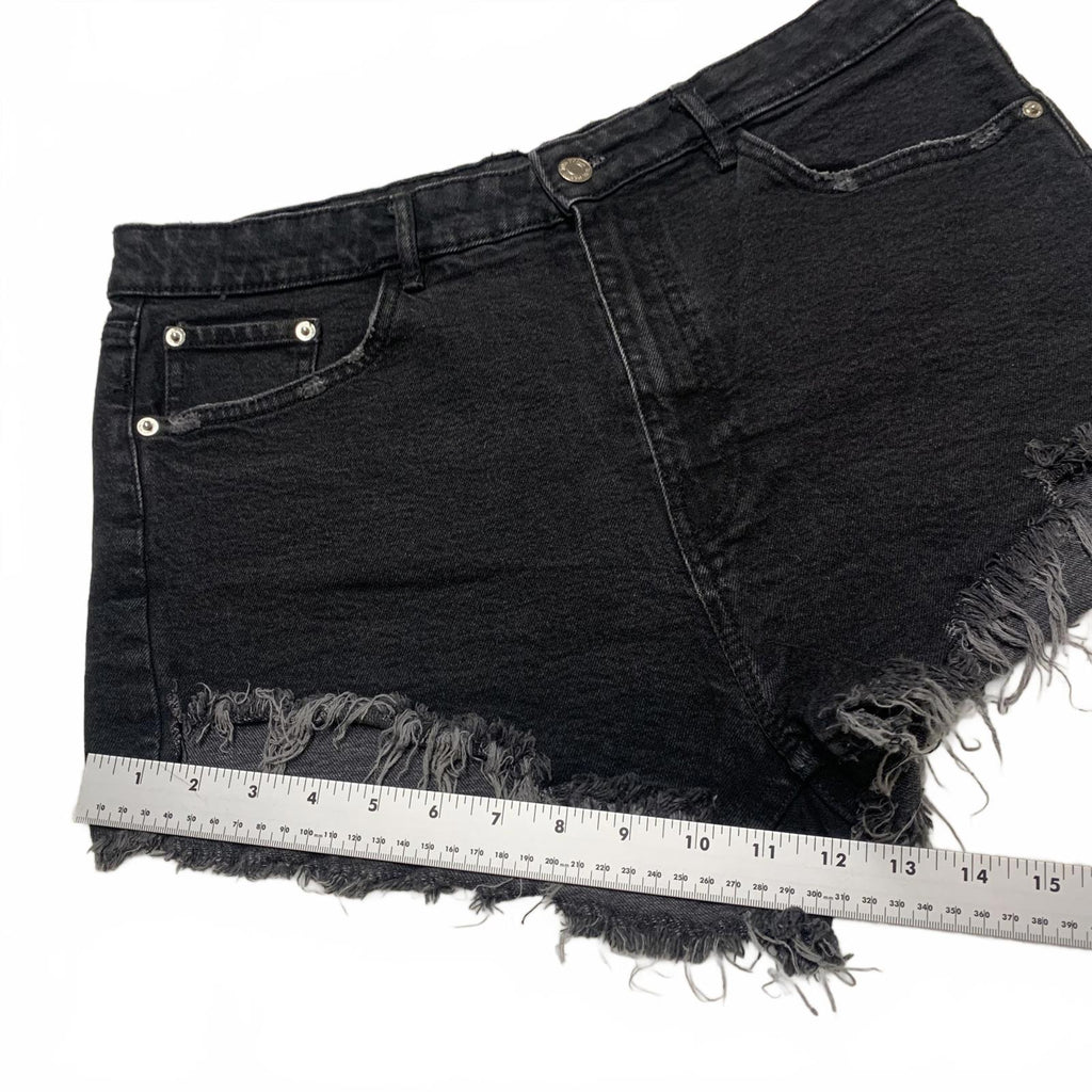Shorts vaqueros desgastados negros de tiro alto para mujer de Zara, talla 12, estilo festival grunge
