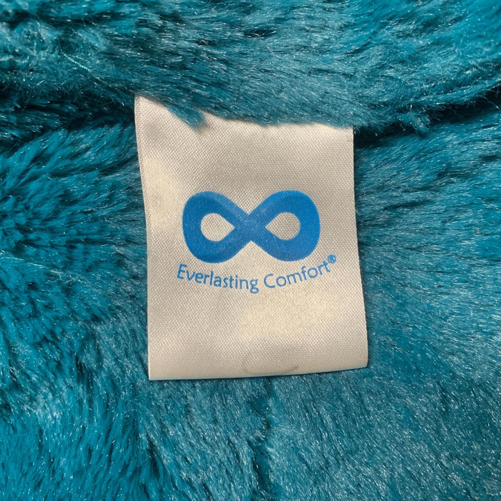 Manta de piel sintética de lujo Everlasting Comfort de 50” x 65”, suave y esponjosa, de doble cara