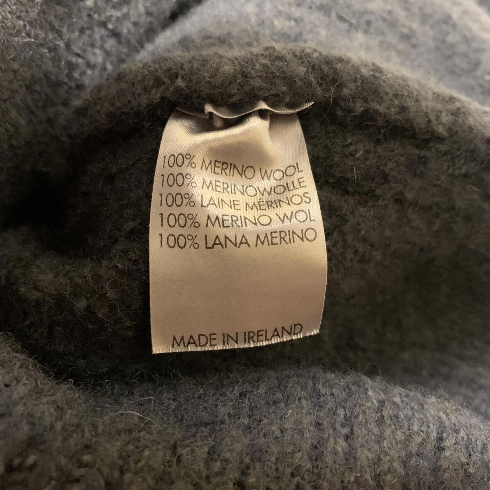 Irelandseye Boy's Size S Knit Grayish Sweater Made in Ireland Heritage Wool