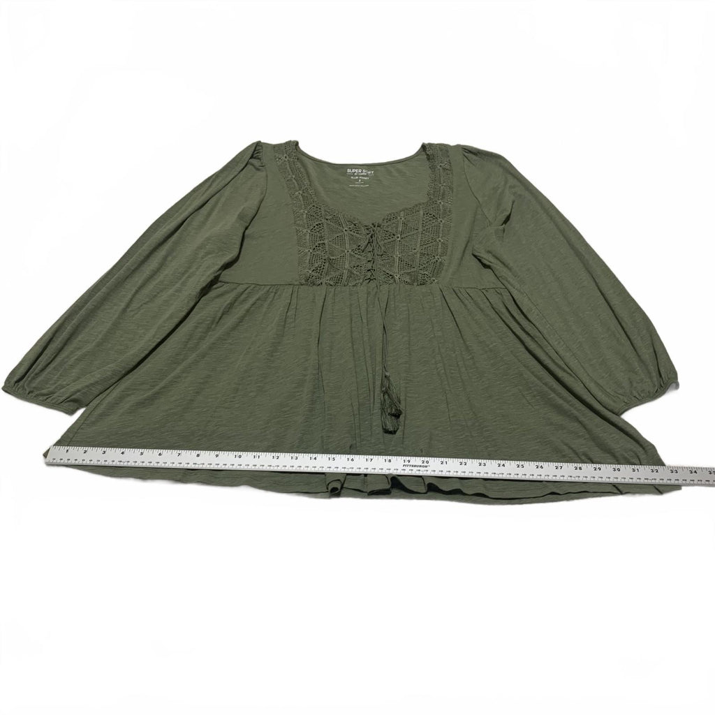 Camiseta de jersey flameado supersuave Torrid para mujer, talla 2, verde oliva