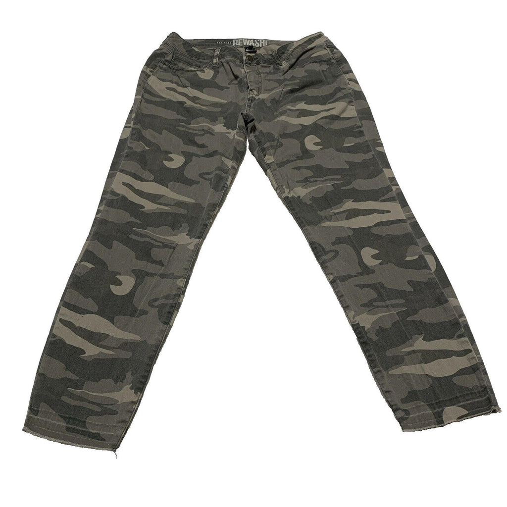 Pantalones rectos con estampado de camuflaje verde oliva para niños de la marca Rewash, talla 7/28