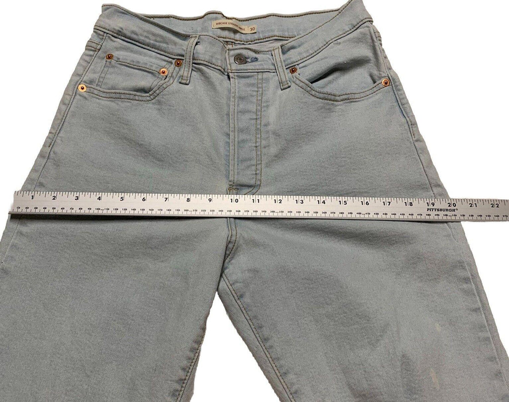 Vaqueros Levi's para mujer, corte cónico azul claro, 30 x 27, con caja torácica