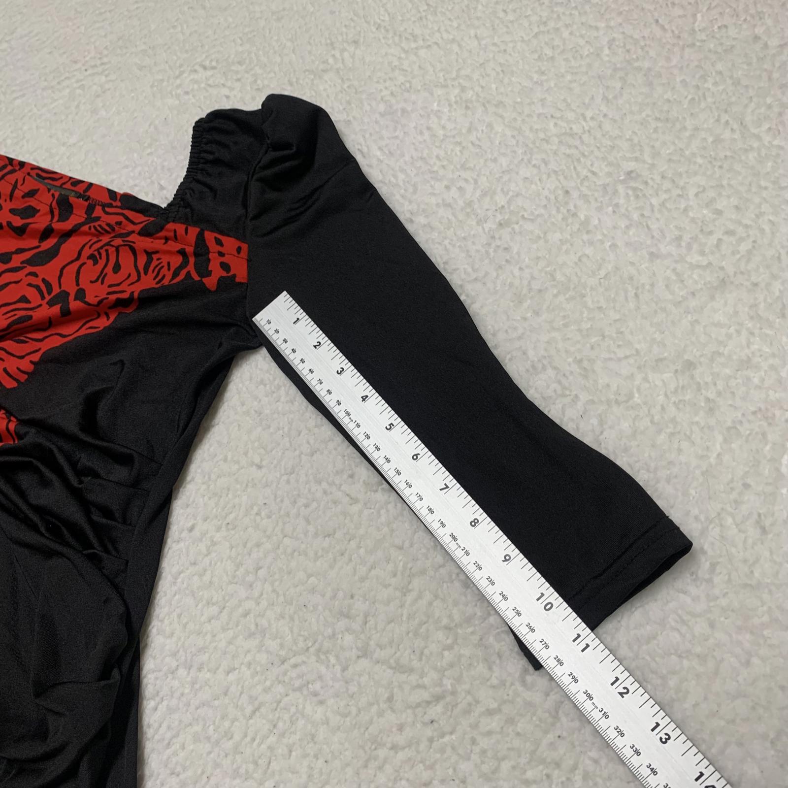 Vestido con estampado de rosas rojas y negras, talla pequeña, estilo perfecto de Shez para mujer