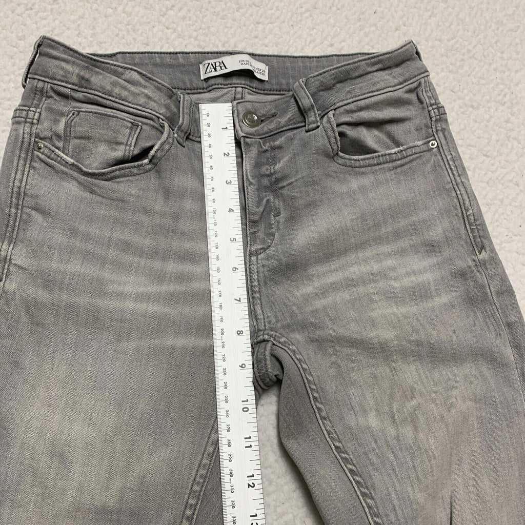 Vaqueros desgastados ajustados de lavado claro gris talla 6 para mujer de Zara