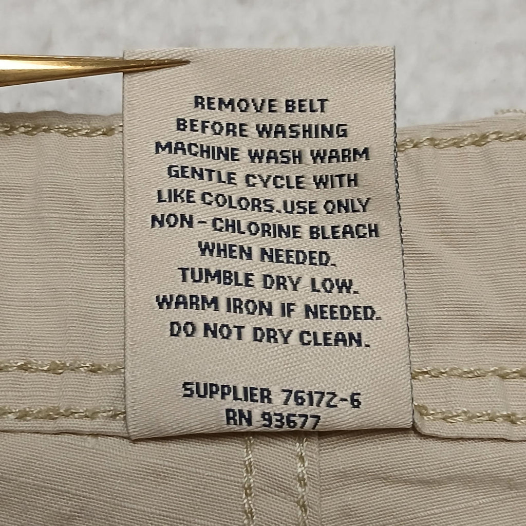 Pantalones cortos cargo beige con cinturón para hombre St. John's Bay, talla 44, W46 Classic