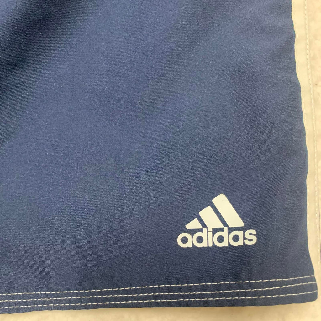 Bañador corto Adidas para hombre, talla XL, color azul marino, con forro (W33.5)