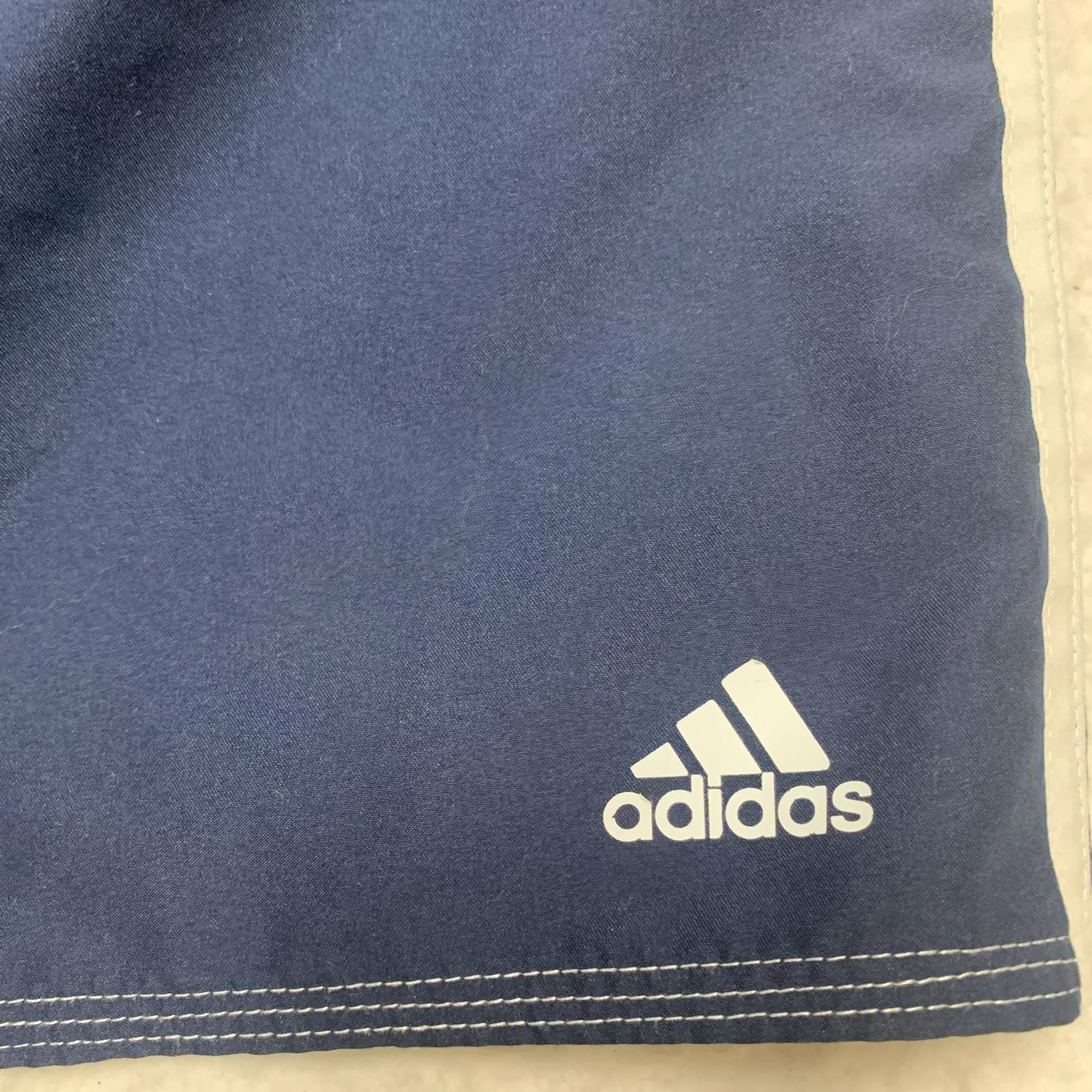 Bañador corto Adidas para hombre, talla XL, color azul marino, con forro (W33.5)