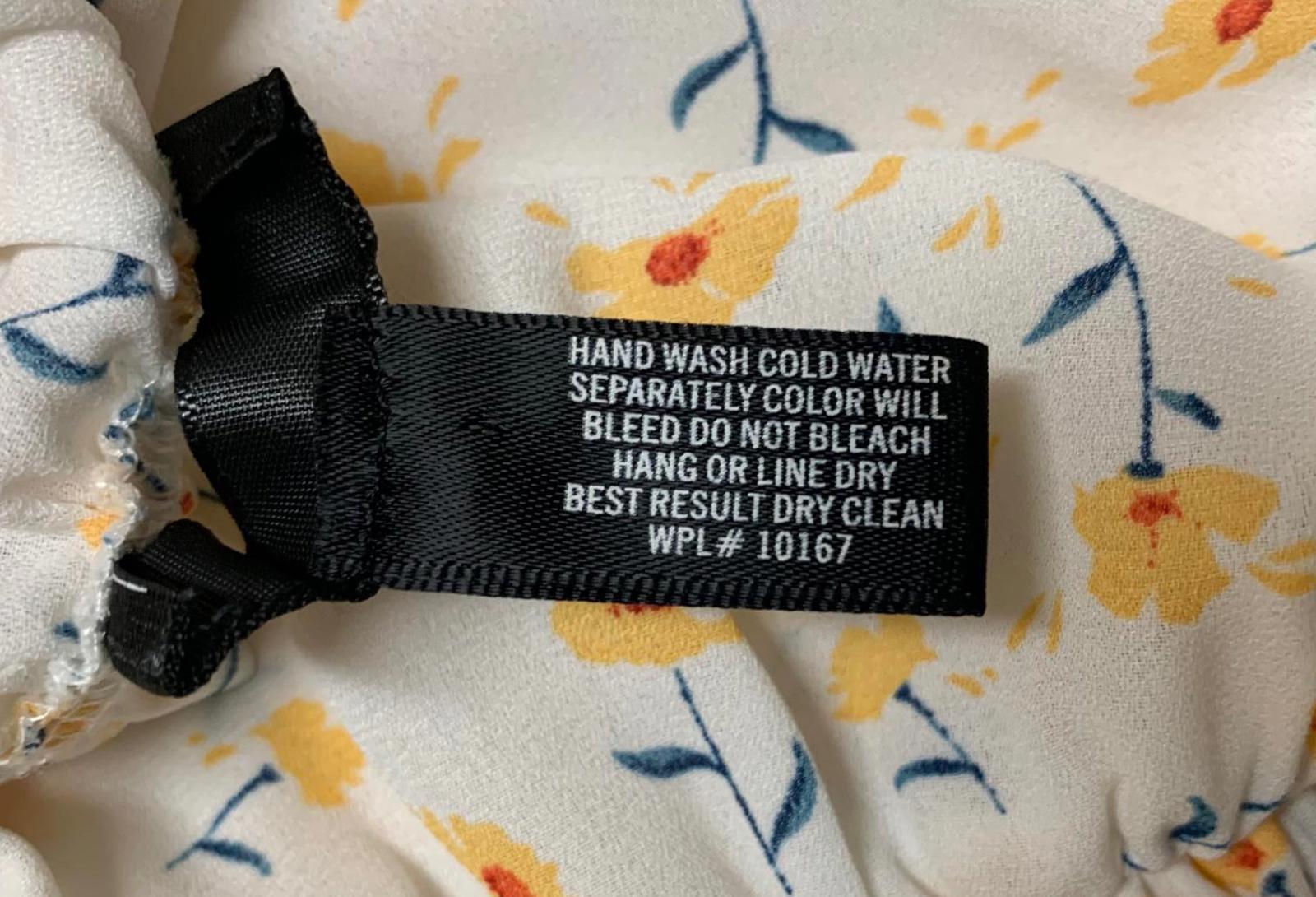 Top corto con hombros descubiertos y estampado floral de Helen Owen x Aqua para mujer, talla grande