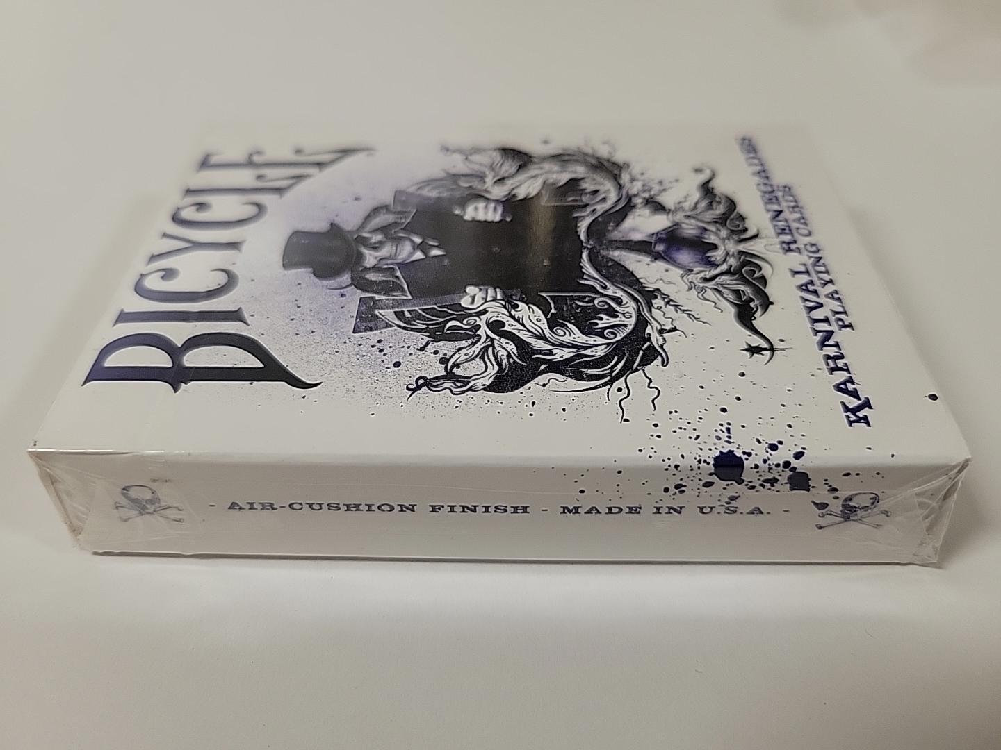 Naipes Bicycle Purple Karnival Renegades con diseño único