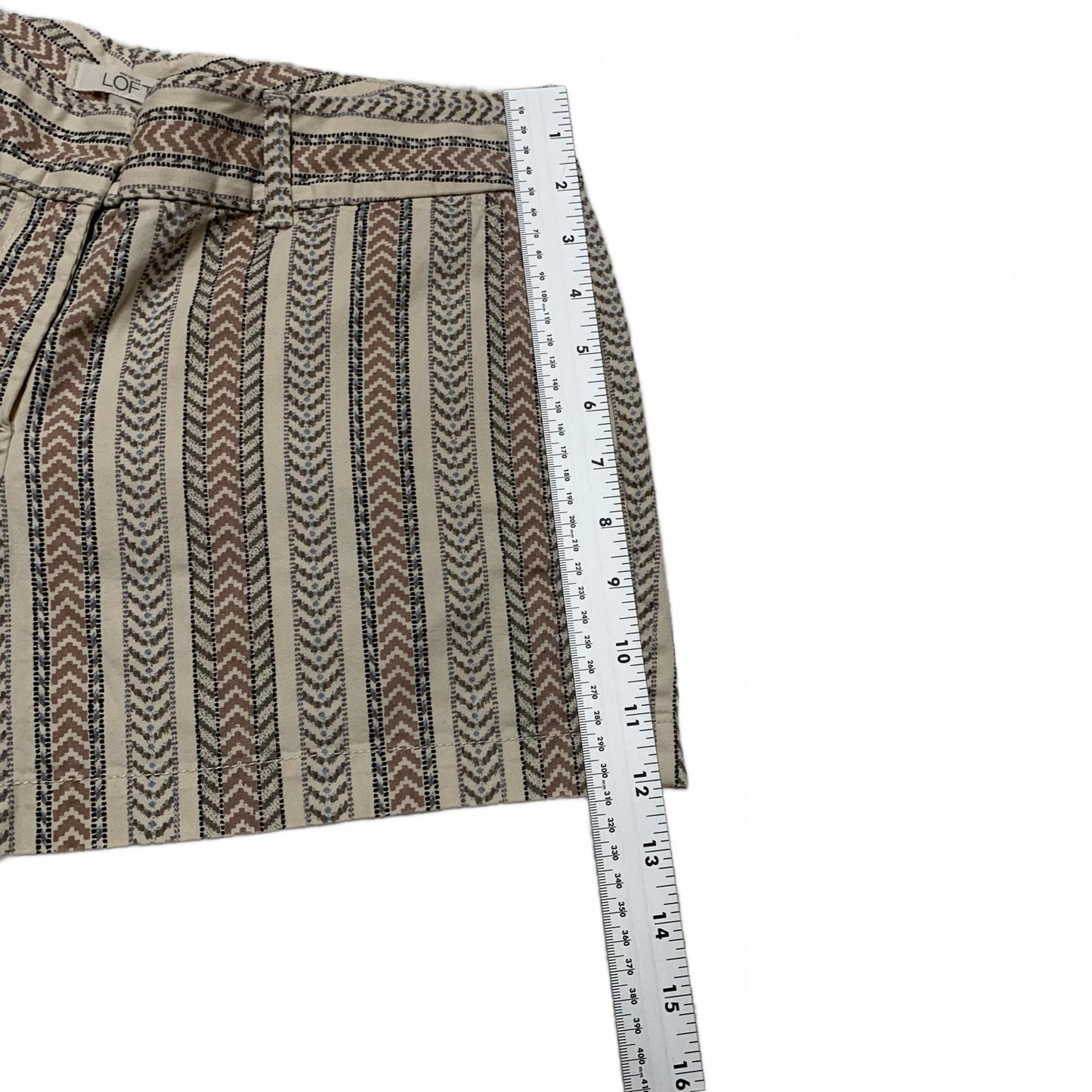LOFT Women's Size 2 Neutral Beige Vertical Striped Shorts W 30.5 India