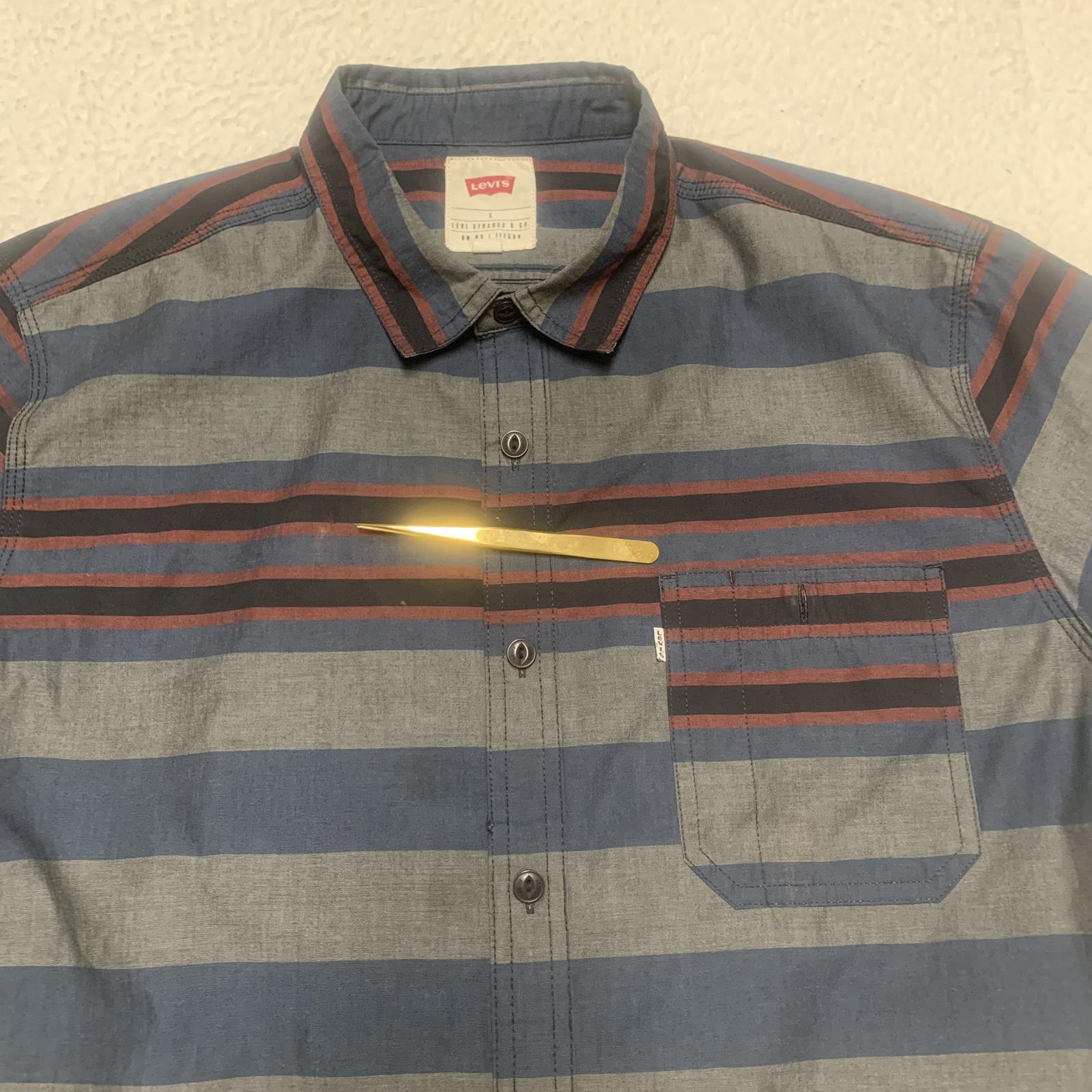 Camisa de manga corta a rayas azul grisáceas de Levi's para hombre, talla grande