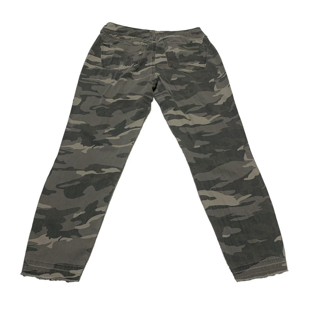 Pantalones rectos con estampado de camuflaje verde oliva para niños de la marca Rewash, talla 7/28